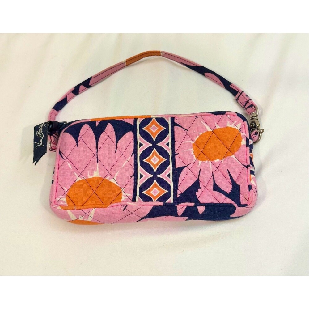 Vera Bradley Loves Me Pattern Quilted Wristlet